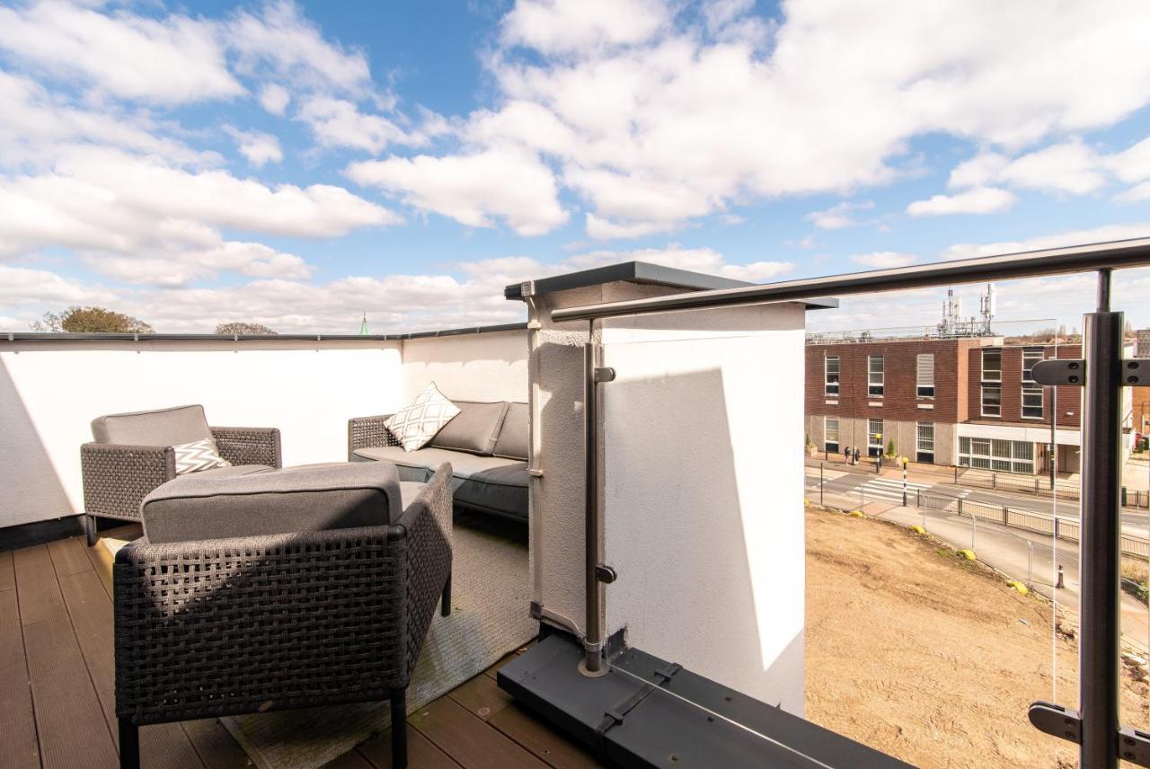 Super High End 1 Bed With Balcony - Central West Bridgford Apartment